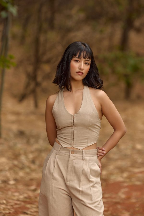 Beige Halter Neck Waistcoat & Pleated Shorts - Image 7