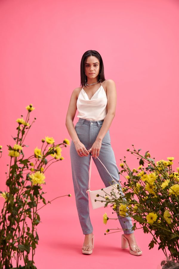 Butterfly-Print Mom Jeans - Image 2